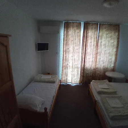 Zlatevi ゲストハウス オブゾー